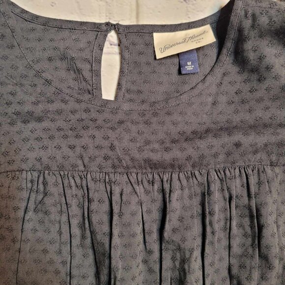Universal Threads Eyelet Peasant Dress Size Medium - Picture 2 of 2